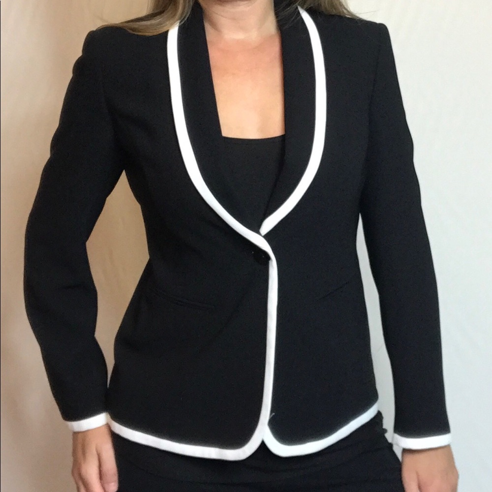 Kasper black blazer
